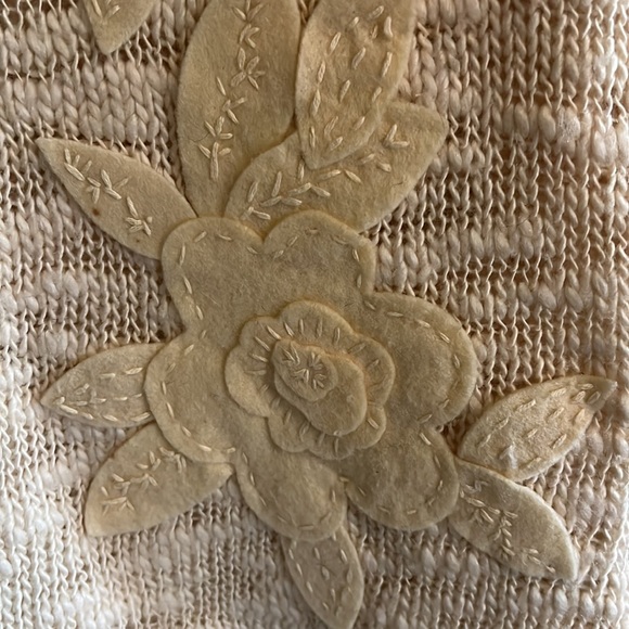 Danish InWear Cream Funnel Neck Sweater With Wool Appliqué Size Small S - Picture 3 of 4